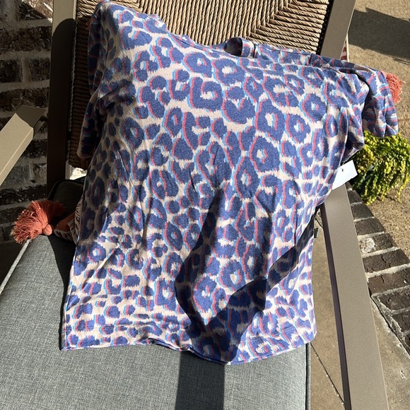 SOL ANGELES Anthropologie Blue and Purple Leopard Print Tee - small - Picture 8 of 15